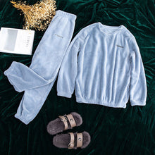 Load image into Gallery viewer, Autumn and Winter Flannel Women Pyjamas Sets Sleepwear Home Clothing Thick Warm Coral Velvet Female Nightgown Suit Pijama