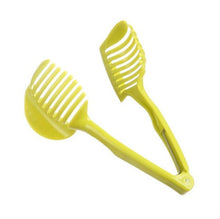 Load image into Gallery viewer, 1PC Plastic Green Manual Slicers Tomato Slicer Fruits Cutter Tomato Lemon Cutter Assistant Cooking Holder Kitchen Tool